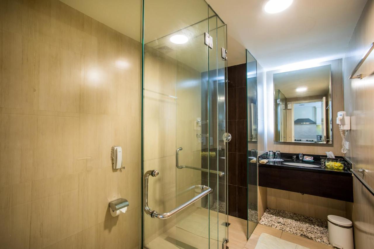 Kuta Reef Apartments Екстер'єр фото